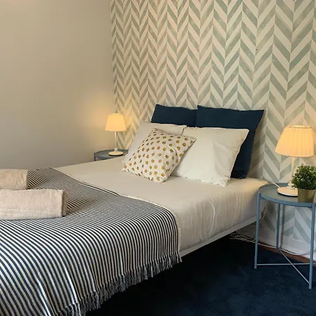 As A Local! Santos Historical Iv * Lisboa